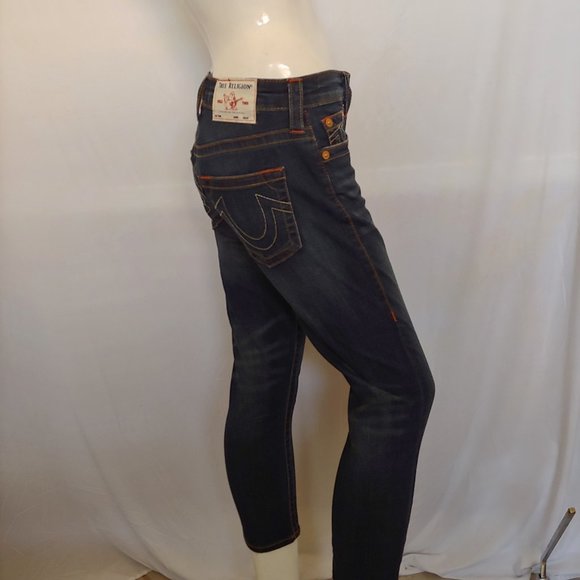 True Religion Jeans "Halle" size 27 Capri Y2k Dark Wash Preppy Travel Stre - Picture 7 of 16